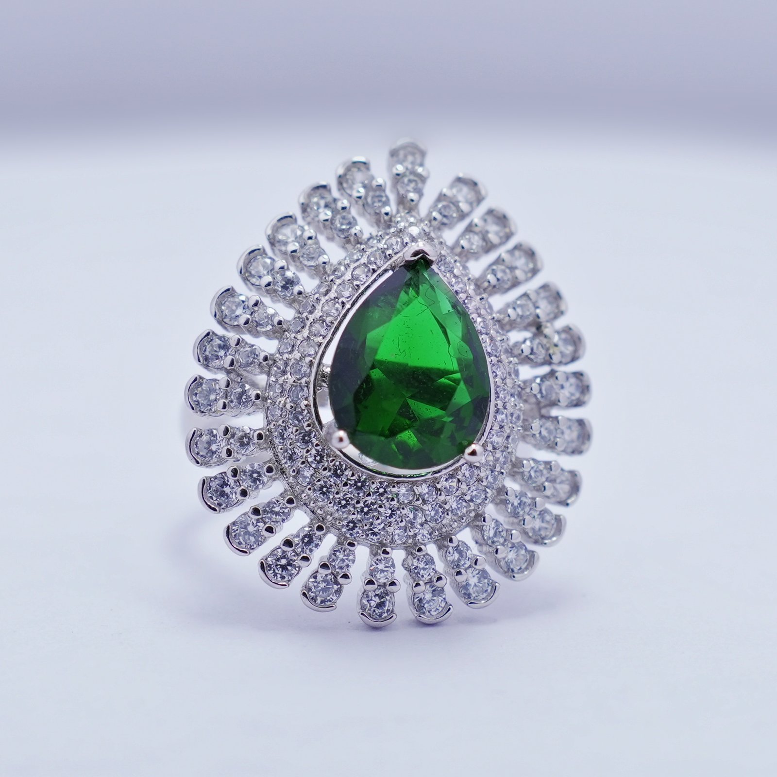 Silver Green Cutstone Floral Ring