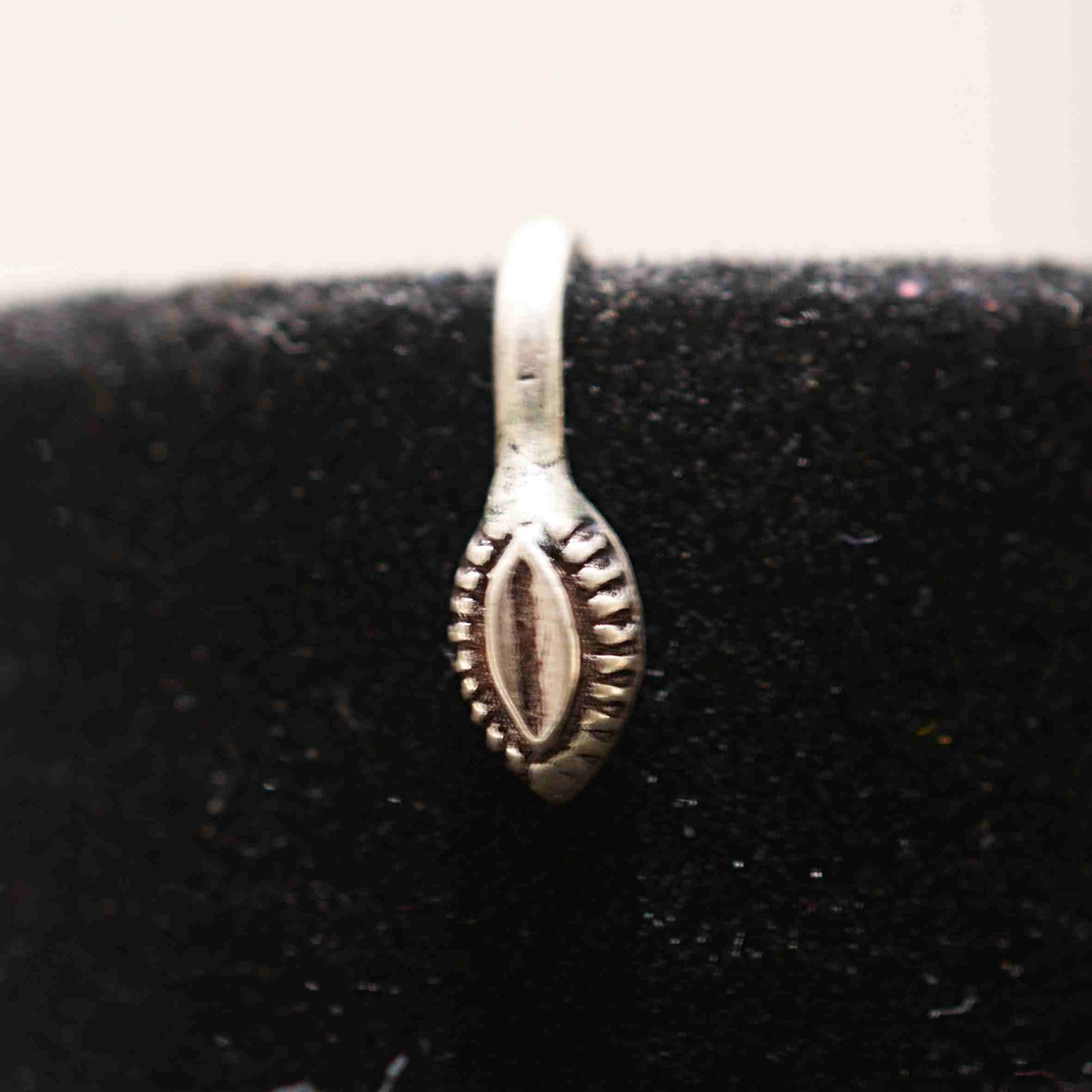 Oxidised Silver Cowrie Nose Pin