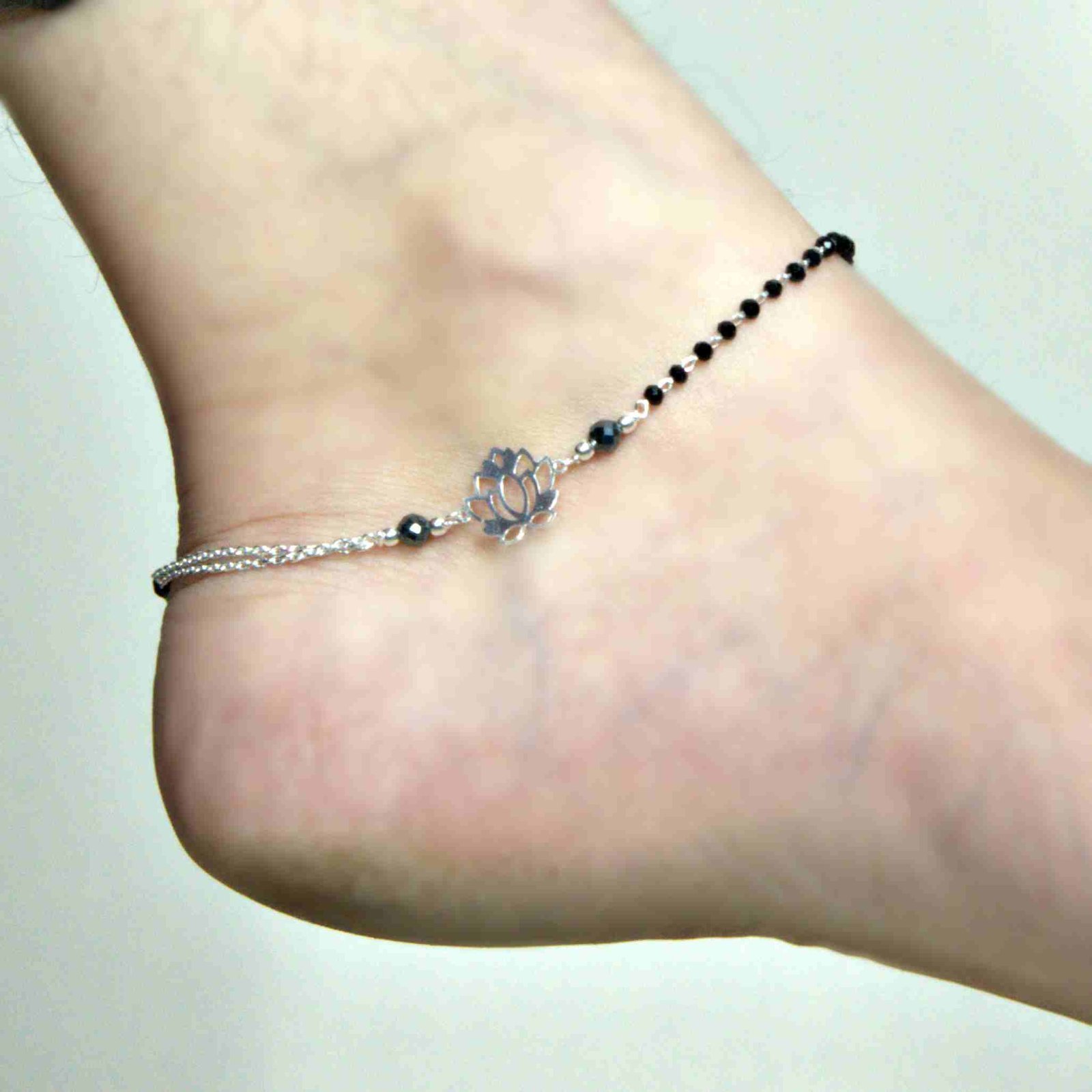 Sterling Silver Charm Floral Link chain White Anklet - Image 2